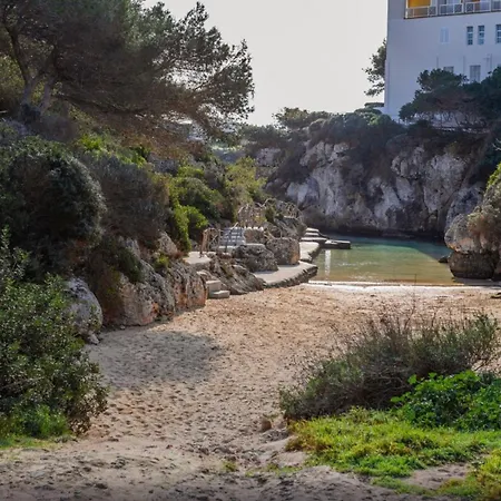 Apartamento Con Balcon Y Piscina Compartida